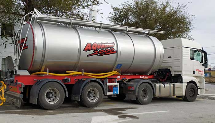 Cubas de agua para riego